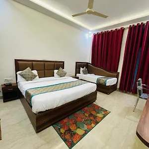The Golden Taj By The Golden Taj Group & *** Agra (Uttar Pradesh)