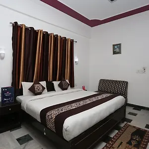 Priya *** Agra (Uttar Pradesh)